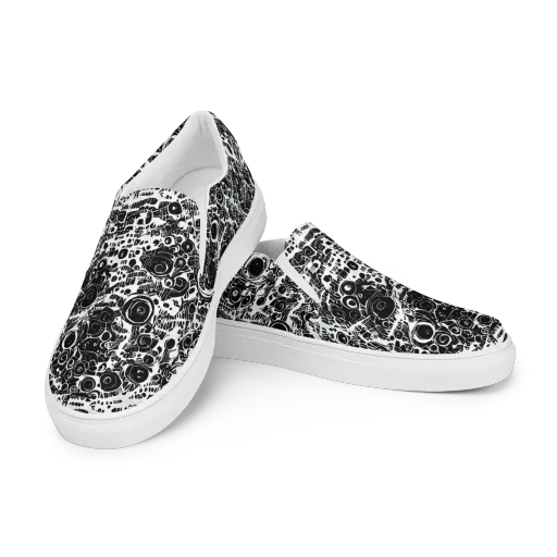 Static Bloom on a Men's Slip-On Canvas Shoes