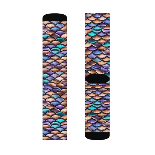 Prismatic Scales on a Socks