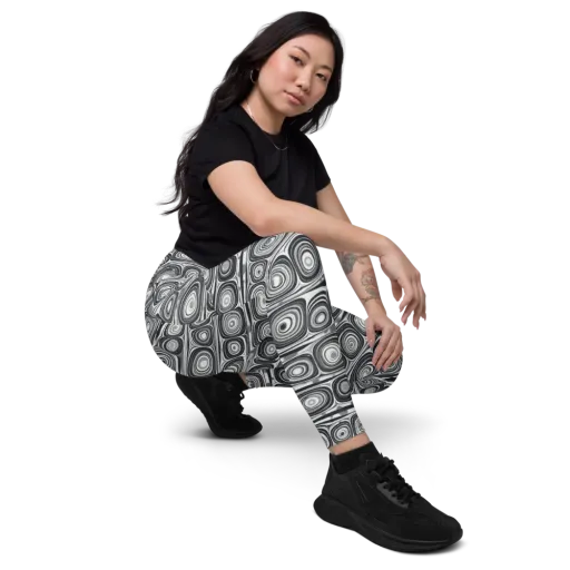 Monochrome Strata on a Leggings with Pockets