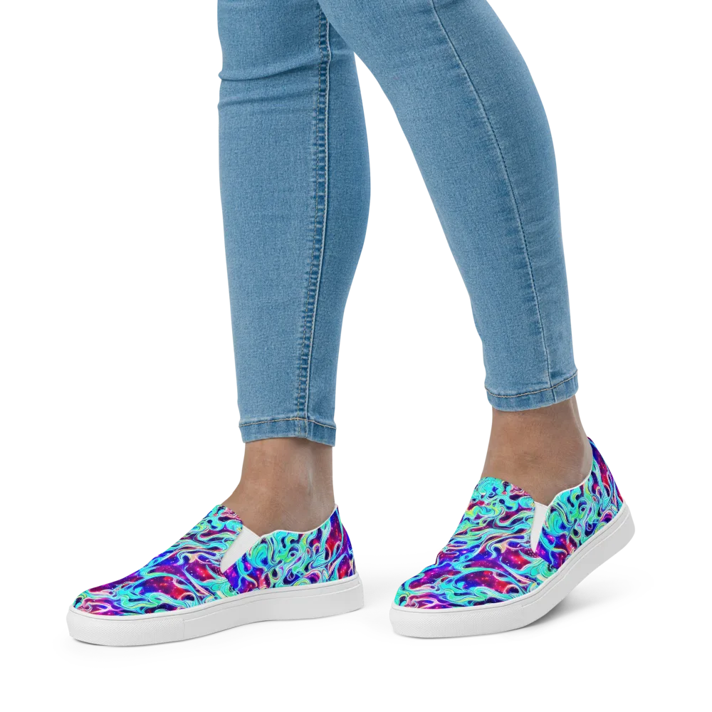 Quantum Ripple on Women's Slip-On Canvas Shoes — Front