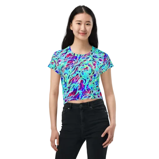 Quantum Ripple on a Crop Tee