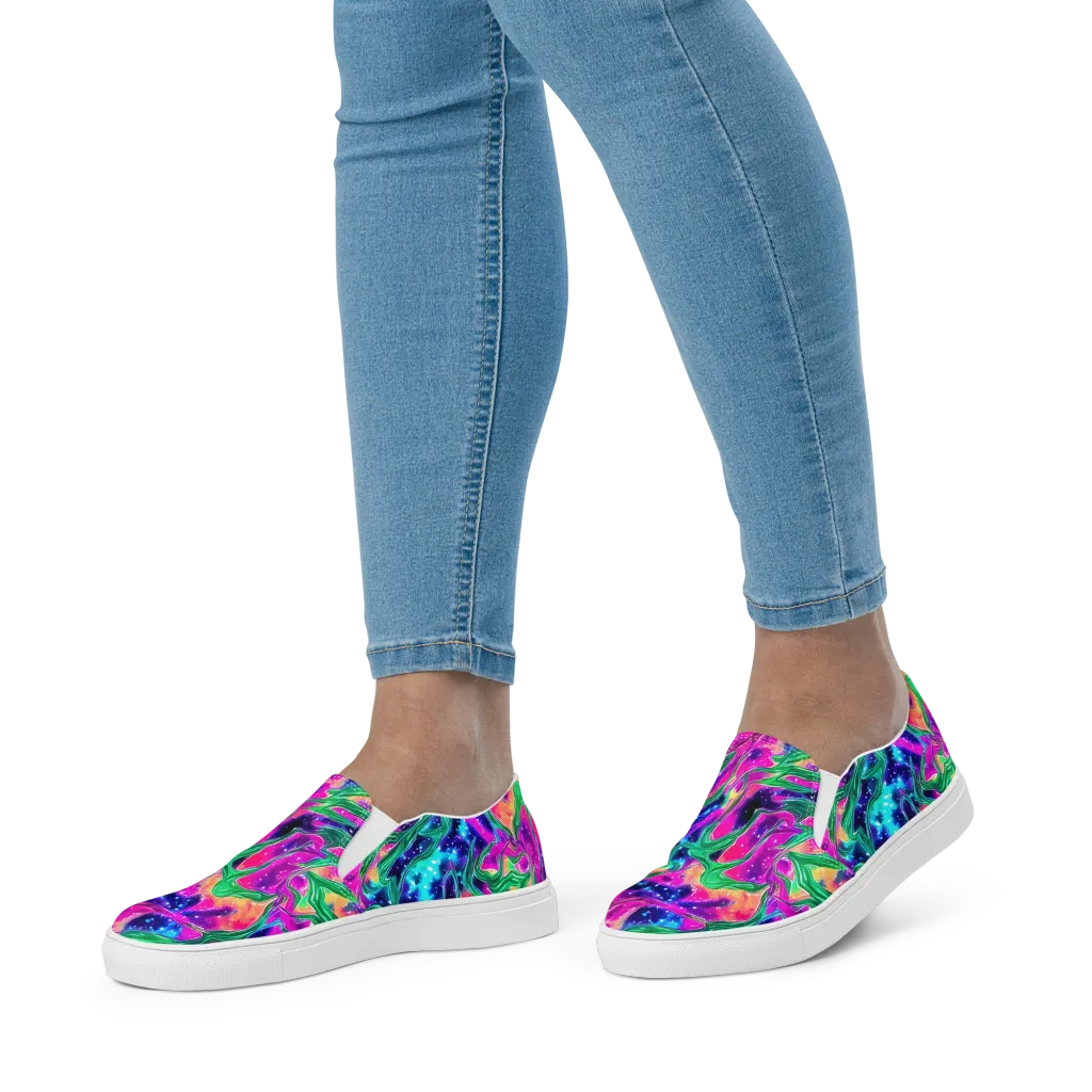 Hypercolor Oasis on Women's Slip-On Canvas Shoes — Front