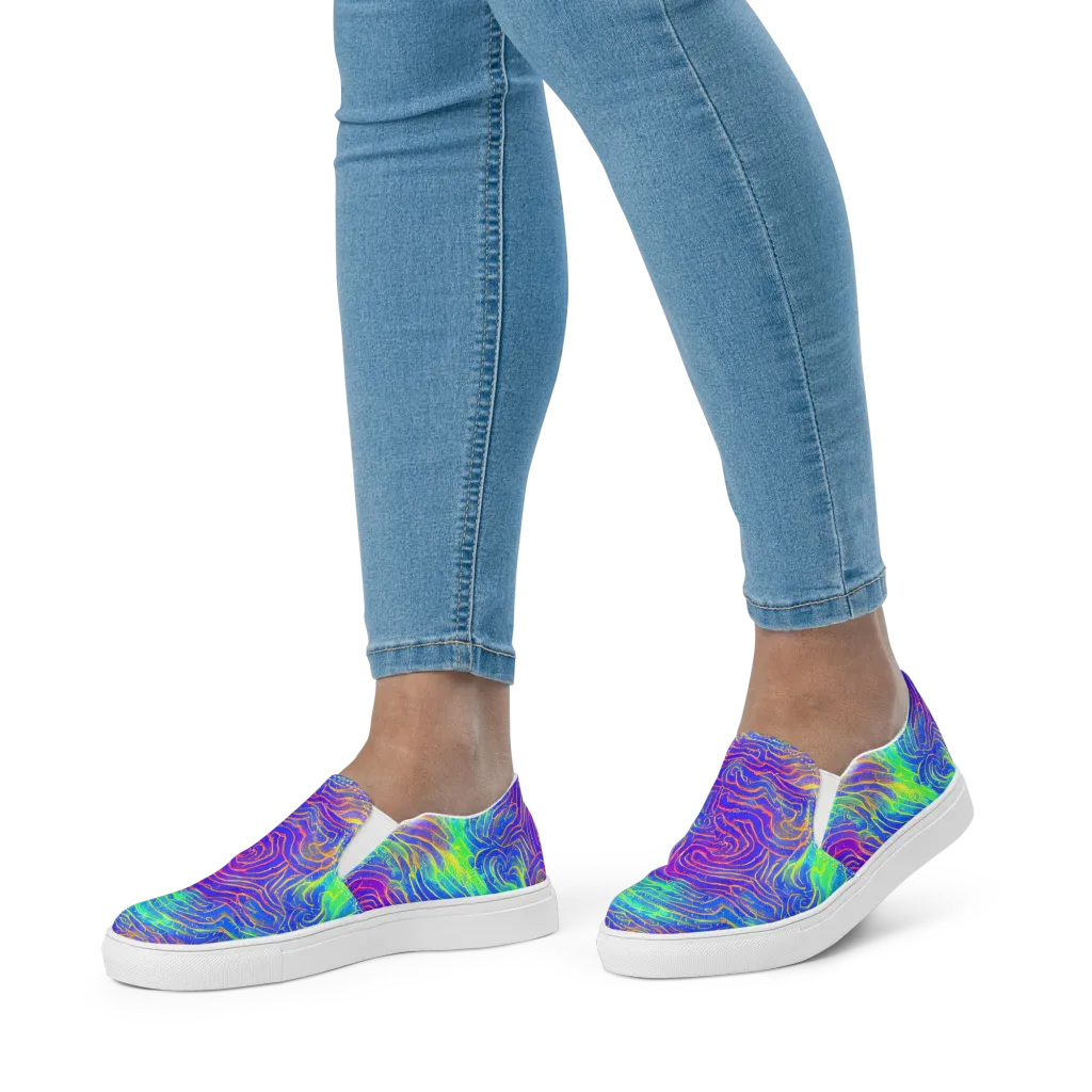 Ultraviolet Waves on Women's Slip-On Canvas Shoes — Front