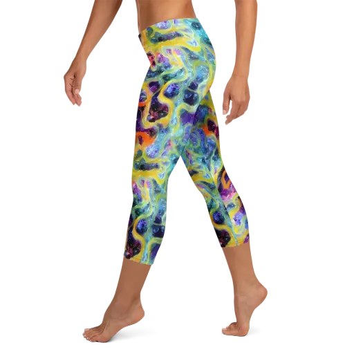 Electric Rivulet on a Capri Leggings