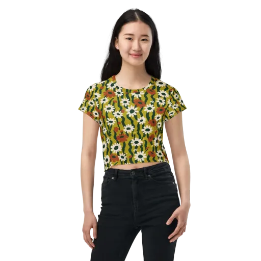 Wildflower Current on a Crop Tee