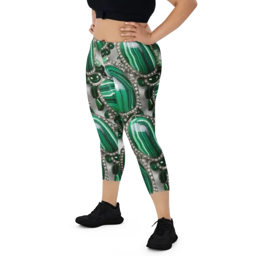 Malachite Royale on a Capri Leggings