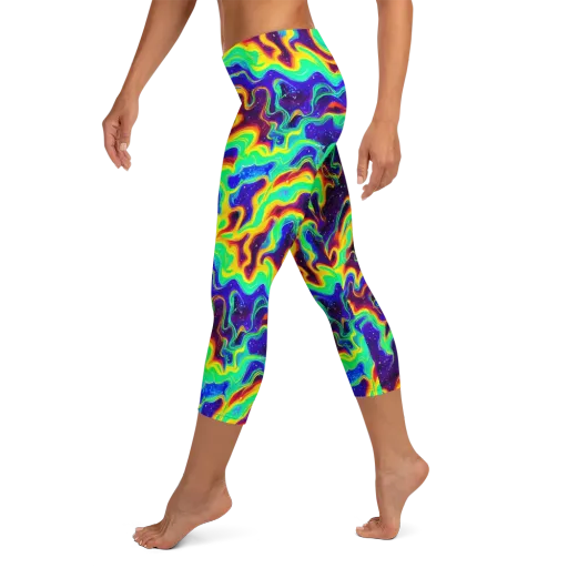 Hypercosm on a Capri Leggings
