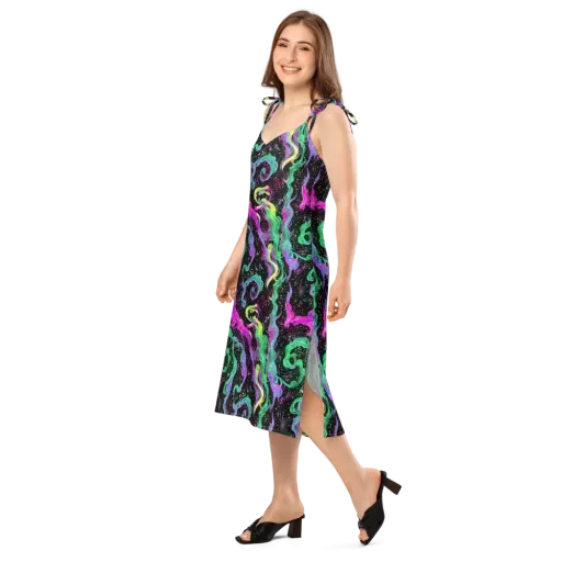 Fluid Afterglow on a Slip Dress