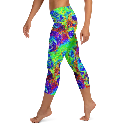Mango Mirage on a Capri Leggings