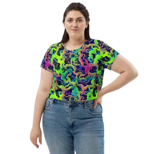 Tidal Metamorphosis on a Crop Tee
