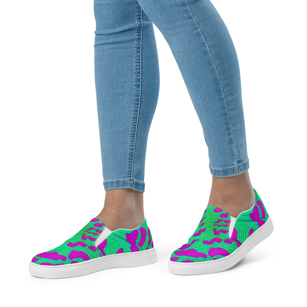 Electric Scale on Women's Slip-On Canvas Shoes — Front