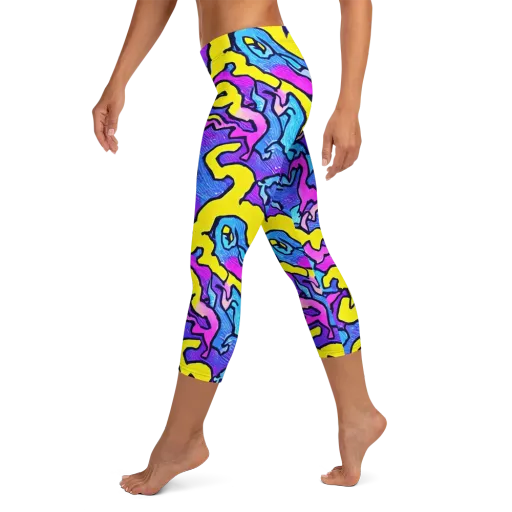 Kaleido Pulse on a Capri Leggings