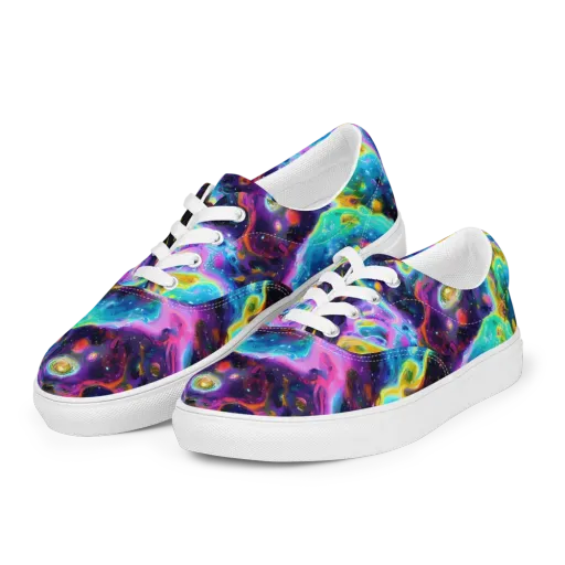 Infinite Iridescence on a Men's Lace-Up Canvas Shoes