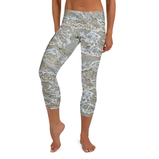 Tidal Shells on a Capri Leggings