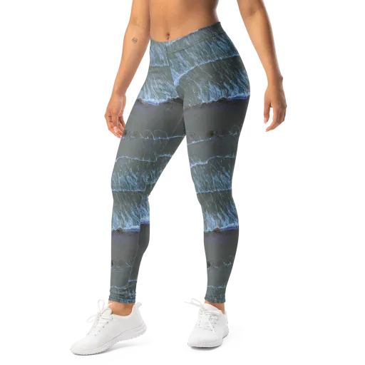 Silver Surf on a Leggings