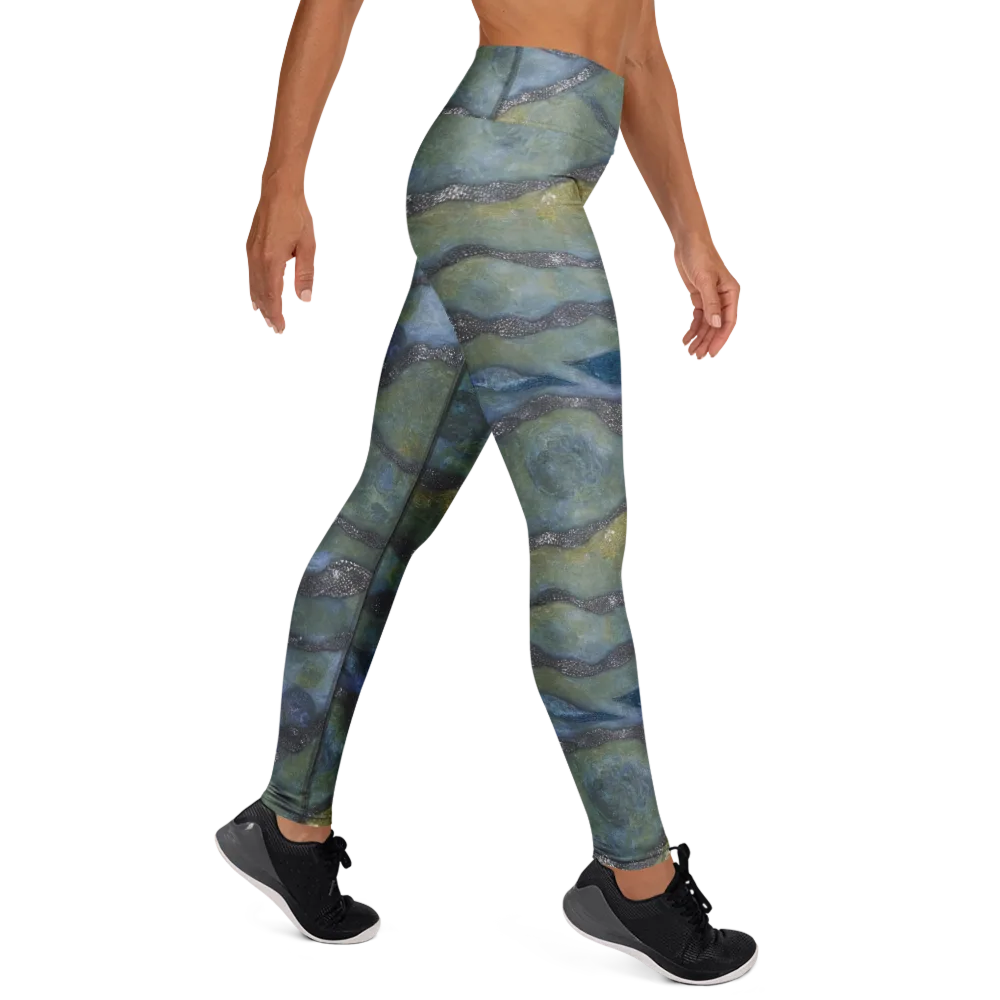 Tidal Fossil on Yoga Leggings — Right