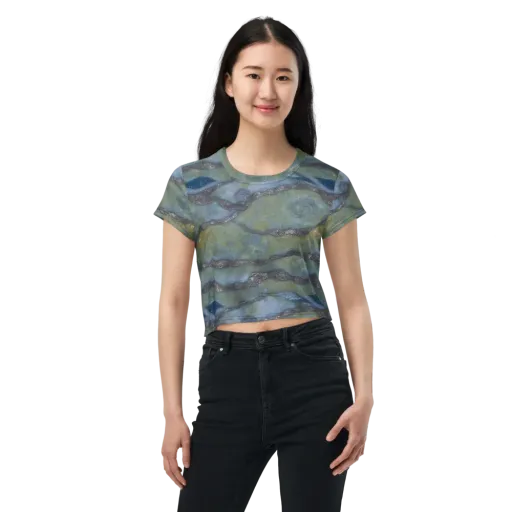 Tidal Fossil on a Crop Tee
