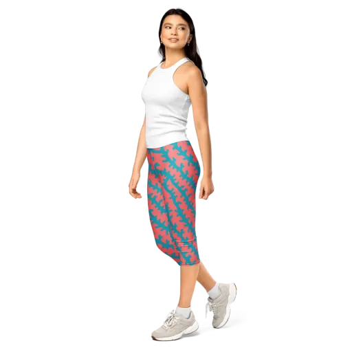 Lagoon Lace on a Capri Leggings
