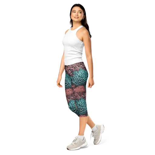 Reef Romance on a Capri Leggings
