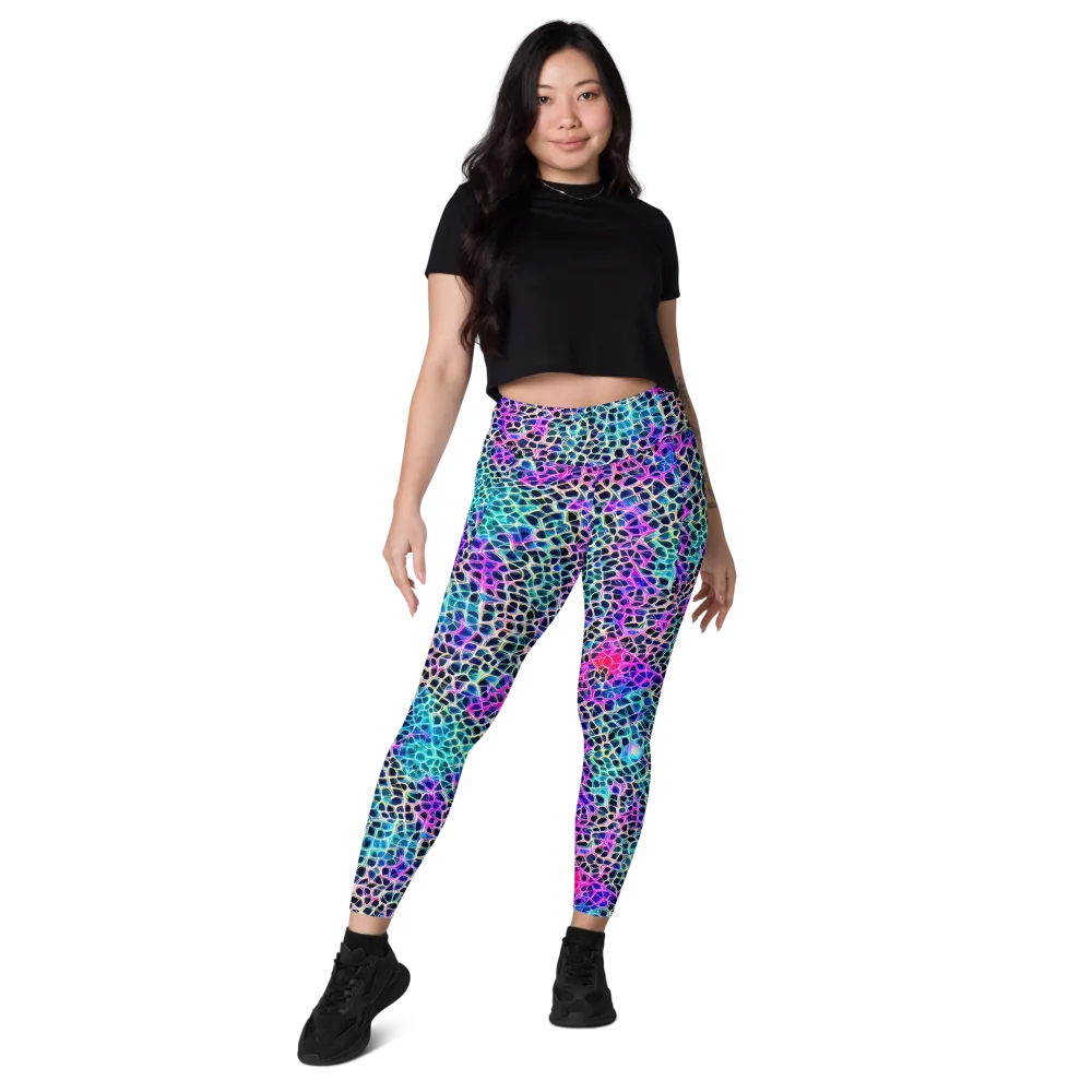 Prismatic Veins on Leggings with Pockets — Front