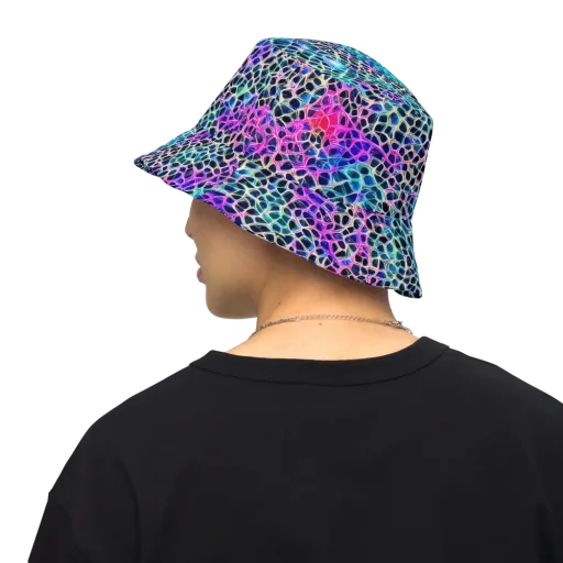Prismatic Veins on a Reversible Bucket Hat