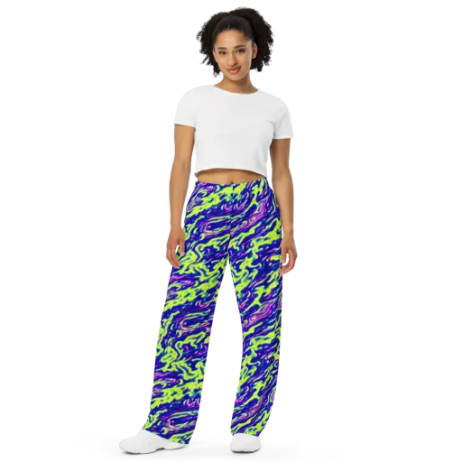 Hyperfluid on a Wide-Leg Pants