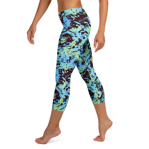Aqua Static on a Capri Leggings