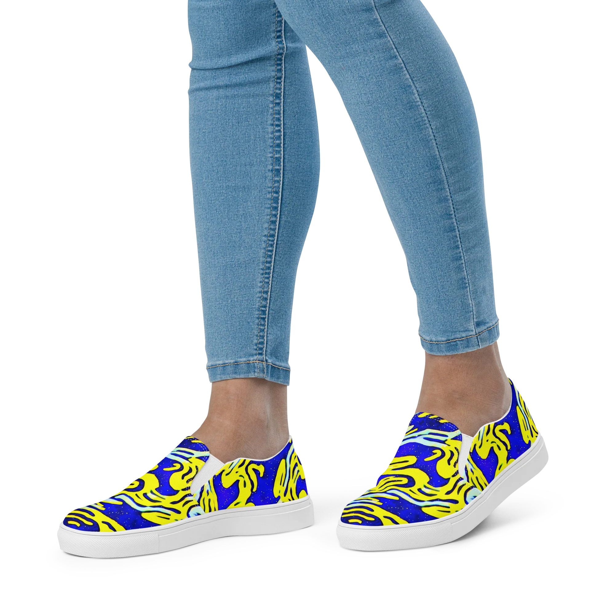 Electric Horizon on Women's Slip-On Canvas Shoes — Front