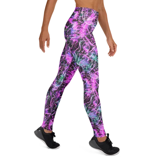 Magenta Maze on a Yoga Leggings