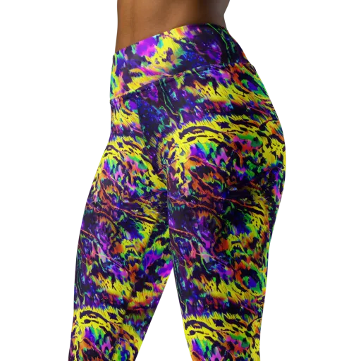 Colorstorm Noir on a Yoga Leggings