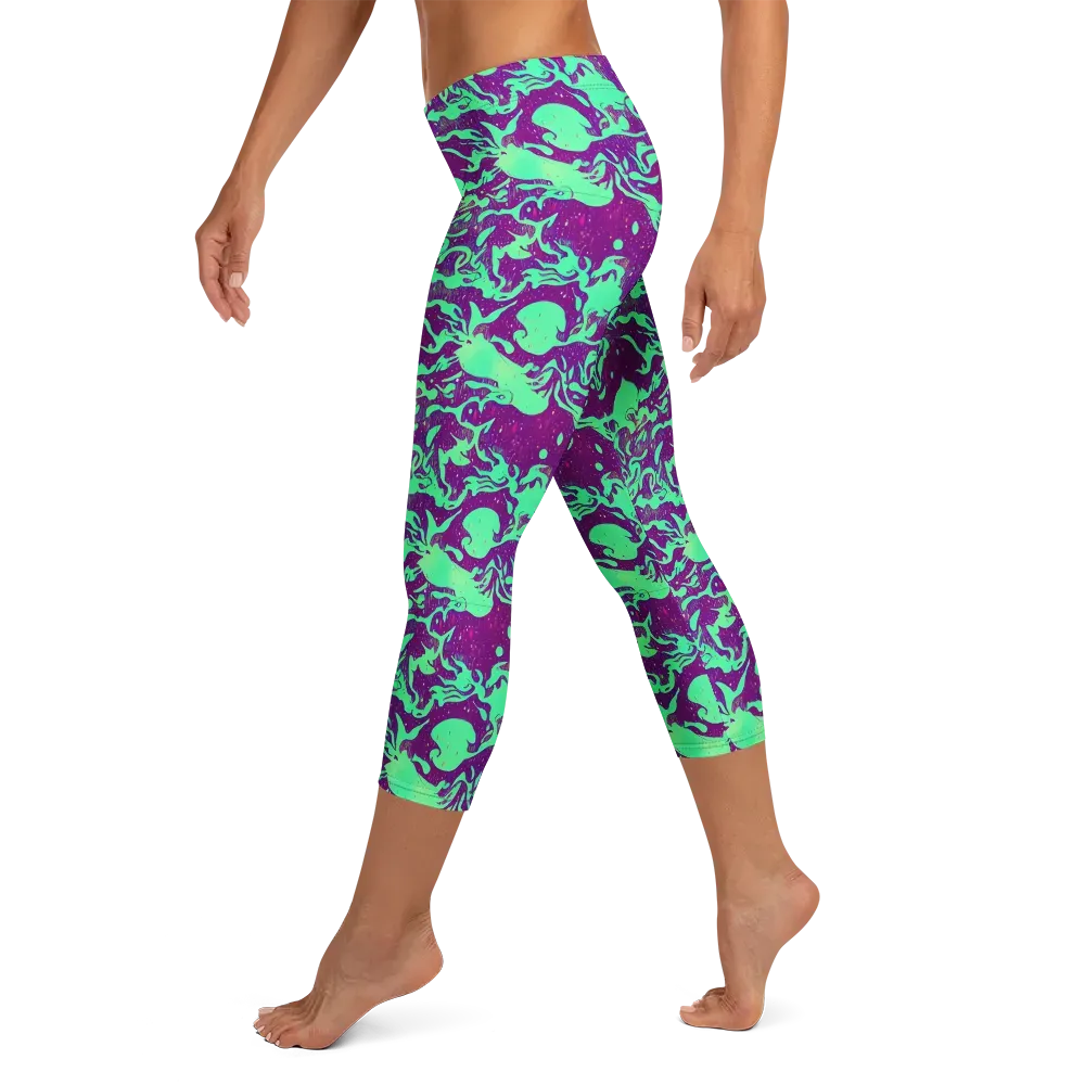 Alien Ripples on Capri Leggings — Left