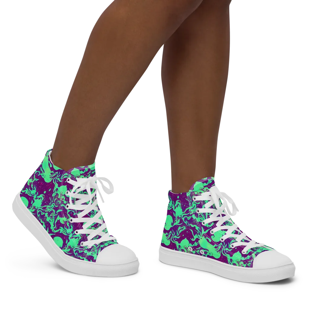Alien Ripples on Women's High Top Canvas Shoes — Right