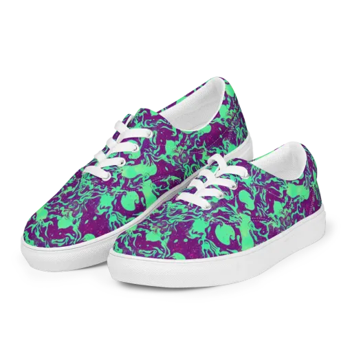 Alien Ripples on a Men's Lace-Up Canvas Shoes