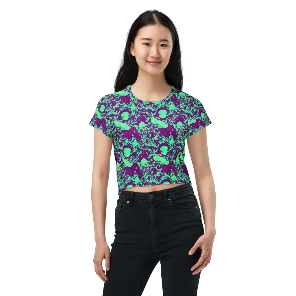 Alien Ripples on Crop Tee — Front