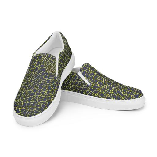 Nightshade Maze on a Men's Slip-On Canvas Shoes