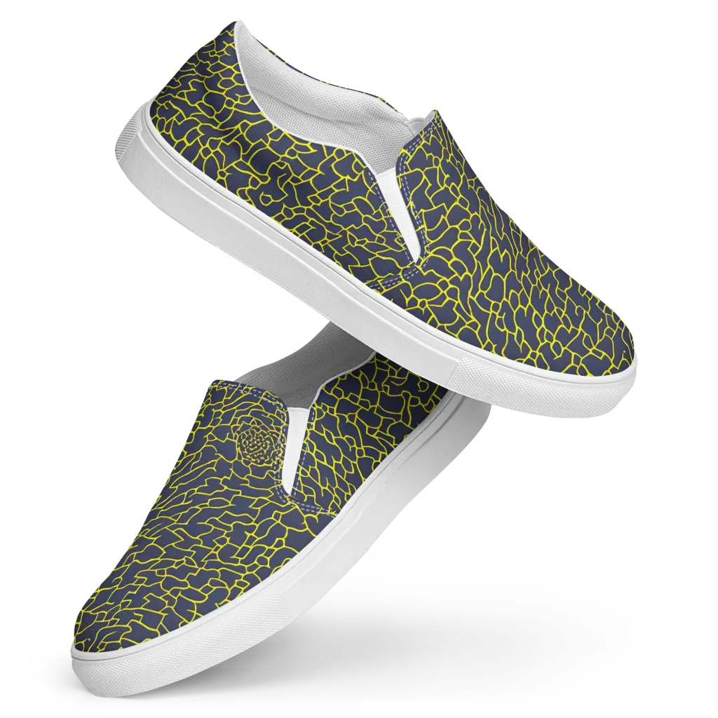 Nightshade Maze on Women's Slip-On Canvas Shoes — Front