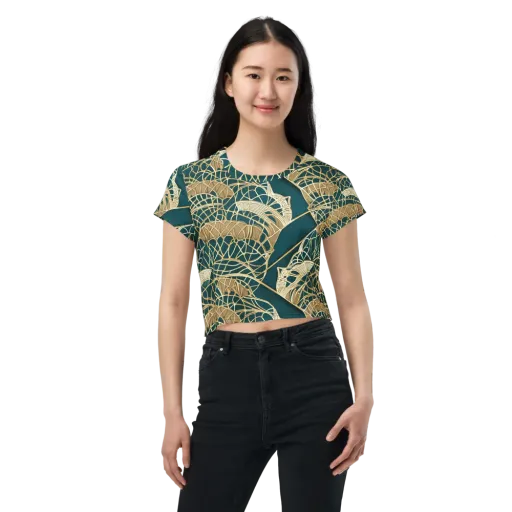 Venetian Canopy on a Crop Tee