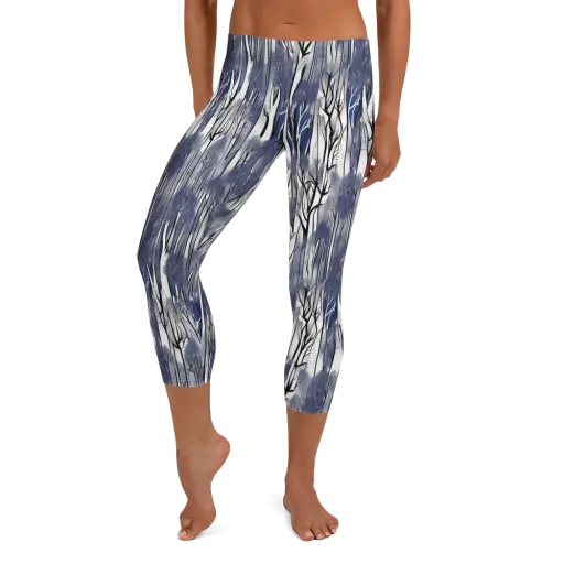 Bluewood Veil on a Capri Leggings