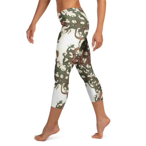 Russet Verdure on a Capri Leggings
