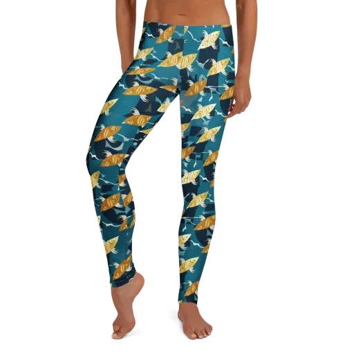 Amber Shoal on a Leggings