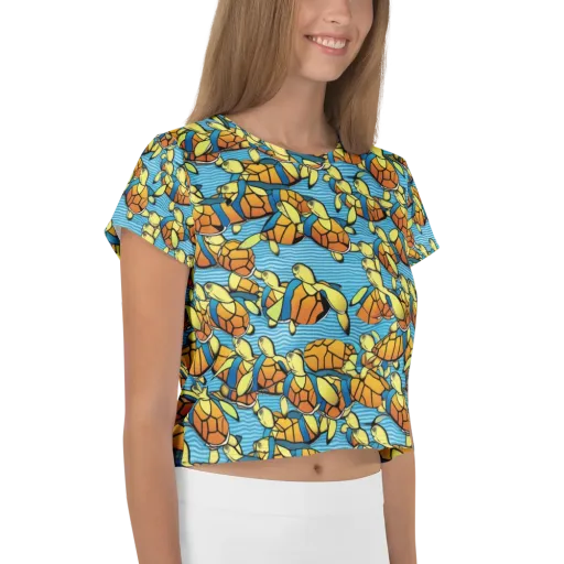 Tidal Shell Parade on a Crop Tee