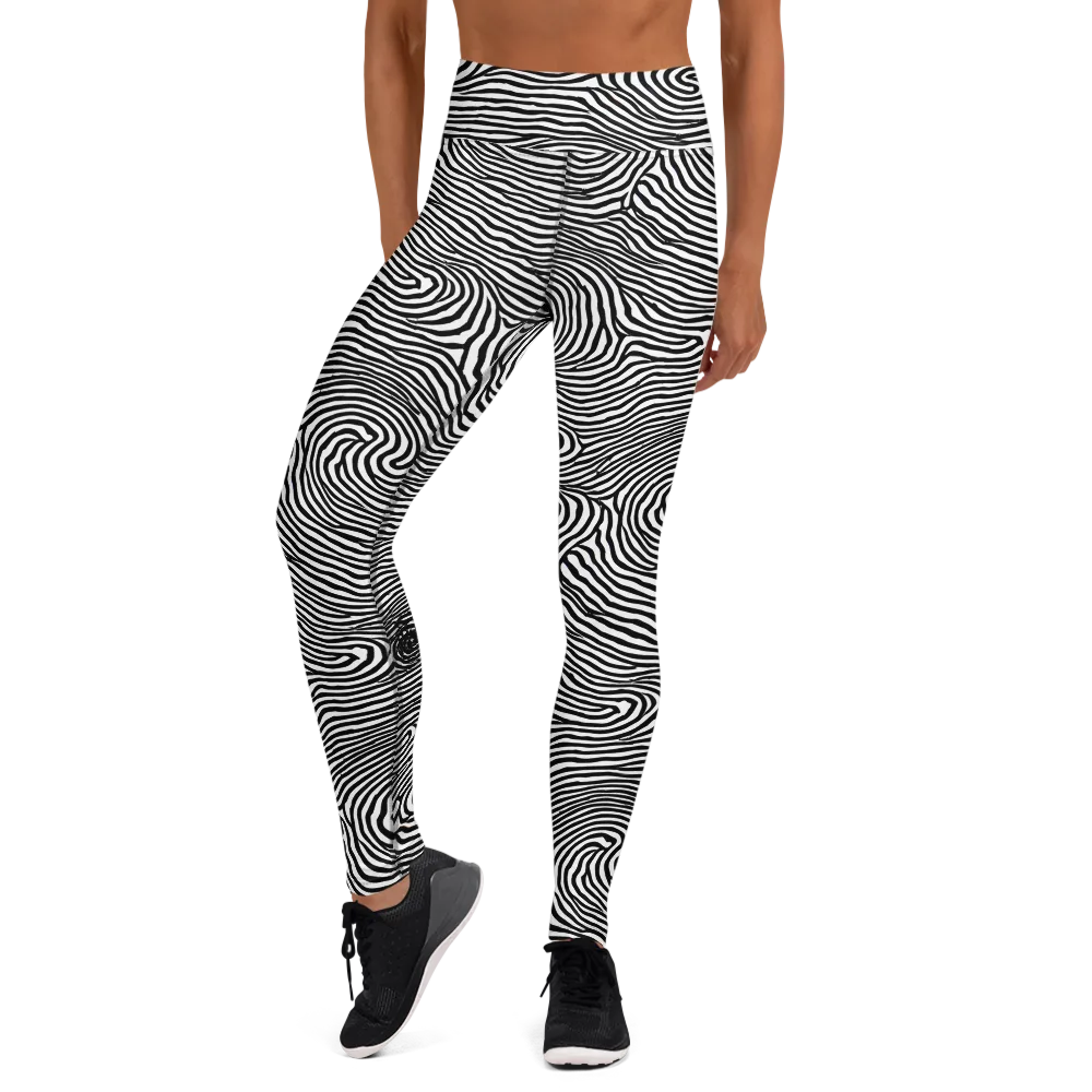 Black And White Rhapsody on Yoga Leggings — Front
