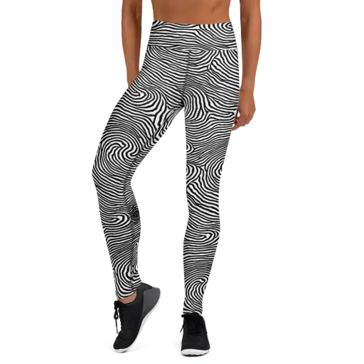 Black And White Rhapsody on a Yoga Leggings
