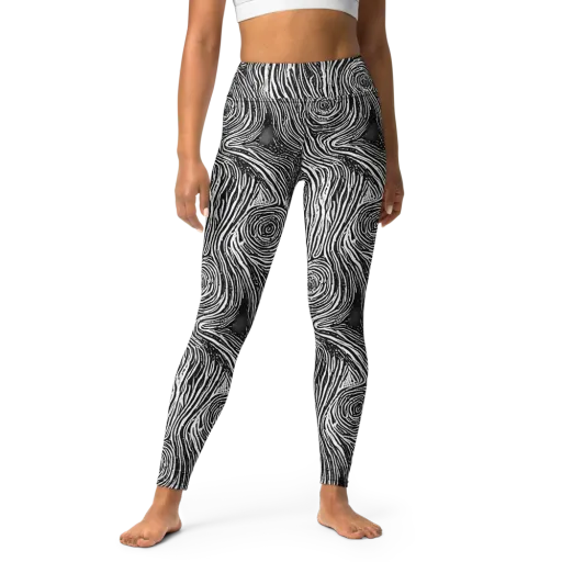 Fluid Timber on a Yoga Leggings