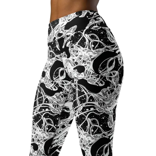 Chaos in Black on a Yoga Leggings