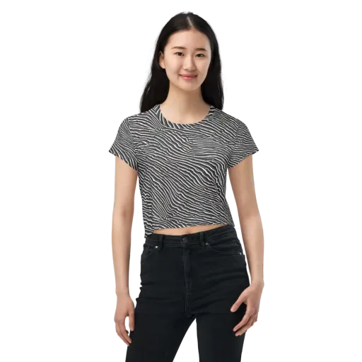 Hypnotic Waves on a Crop Tee