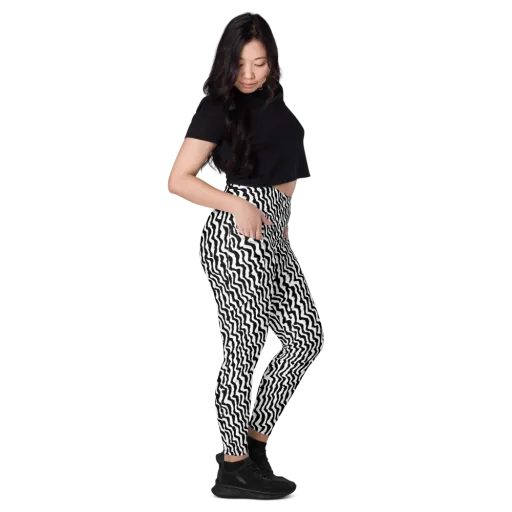 Wave Dance on a Leggings with Pockets
