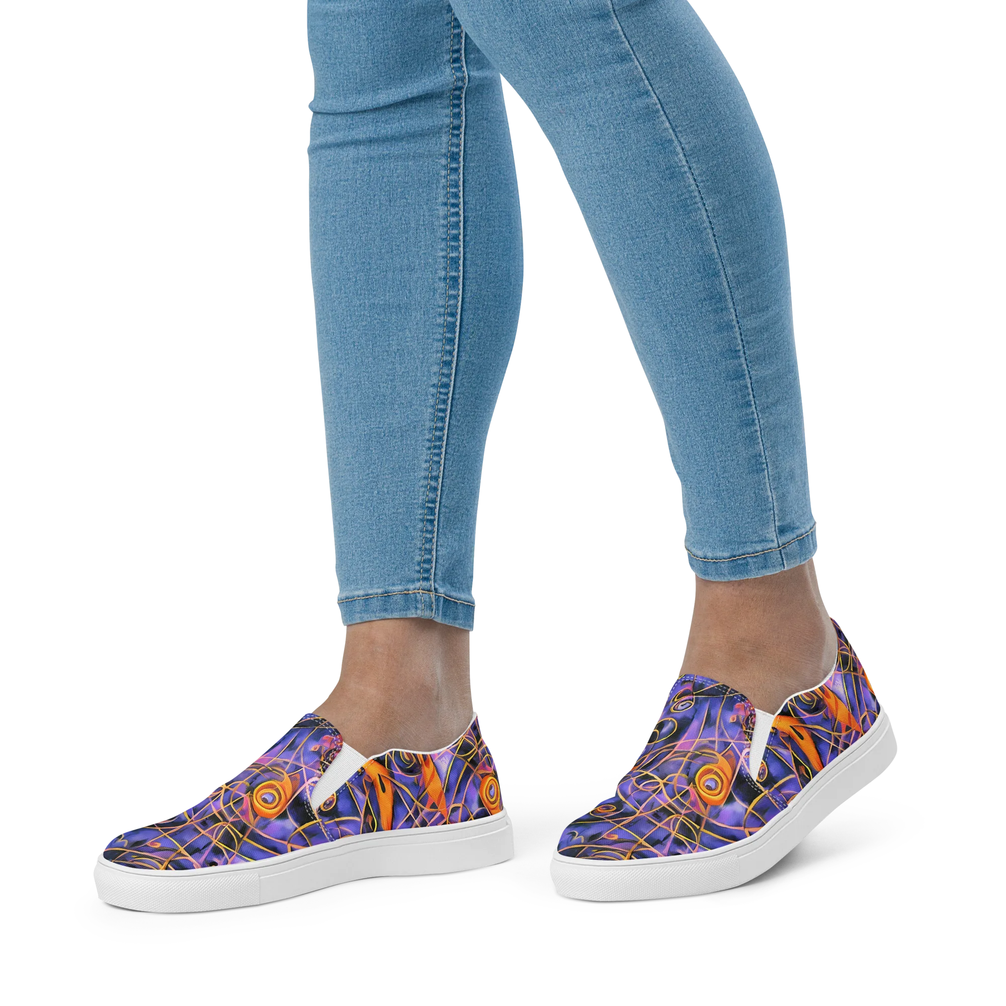 Bailly's Twist on Women's Slip-On Canvas Shoes — Front