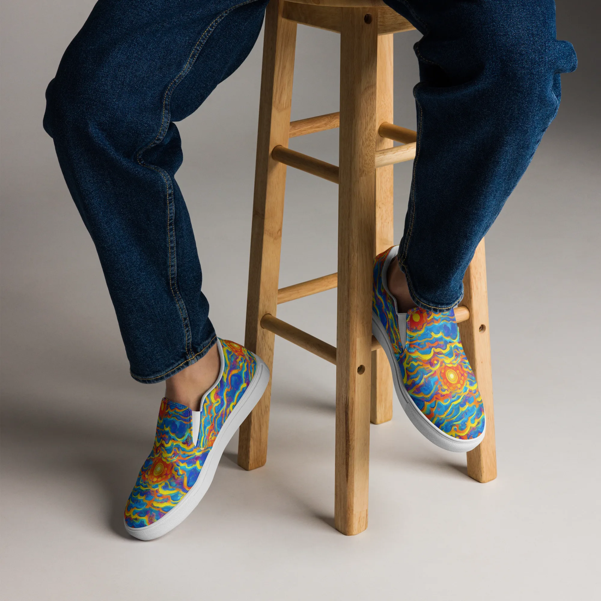 Chroma Ripple on Men's Slip-On Canvas Shoes — Front