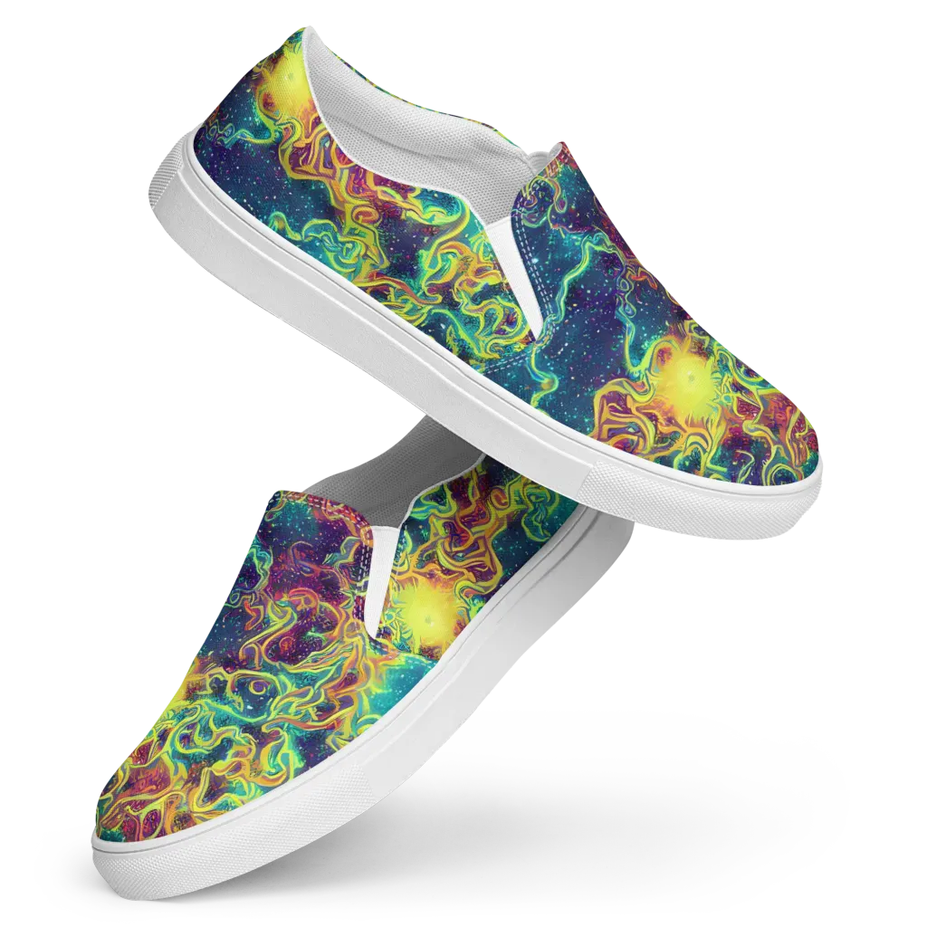 Echoed Pulses on Women's Slip-On Canvas Shoes — Front
